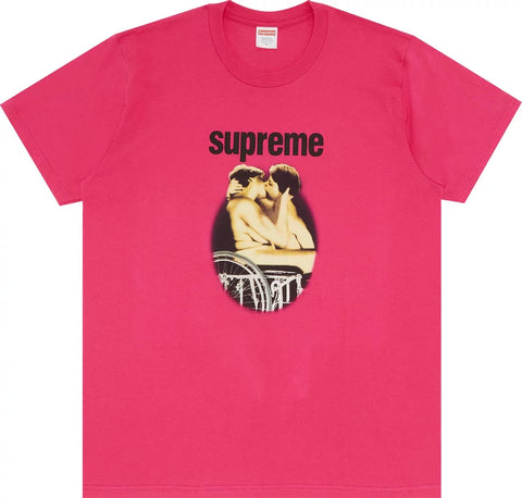 Supreme Kiss Tee 'Pink'